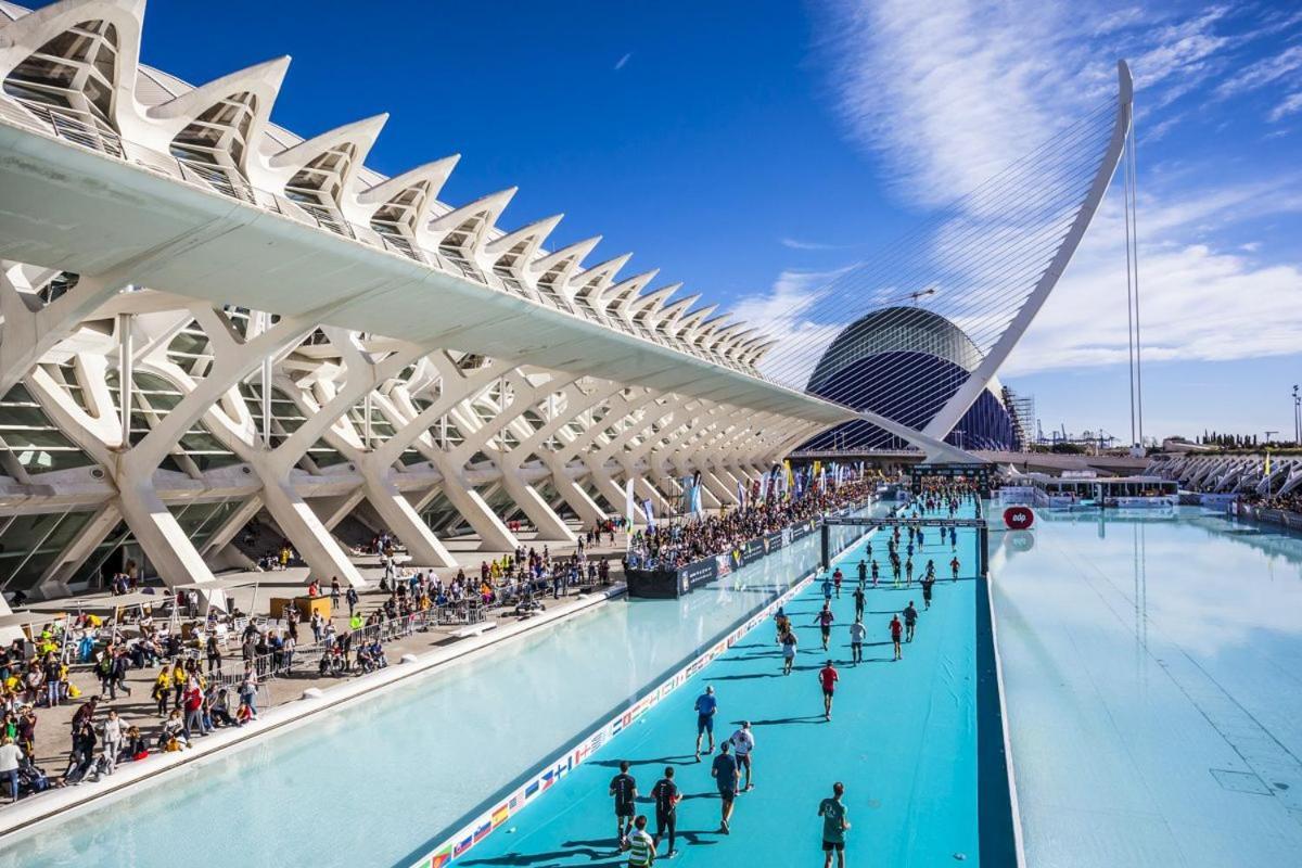 Apartamento Para 4 Personas En El Centro De Valencia, Plaza El Pilar Exterior foto