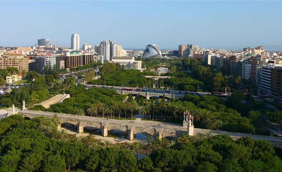 Apartamento Para 4 Personas En El Centro De Valencia, Plaza El Pilar Exterior foto